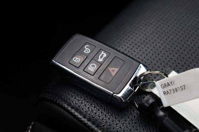 Used 2024 Jaguar F-PACE R-Dynamic S image 25