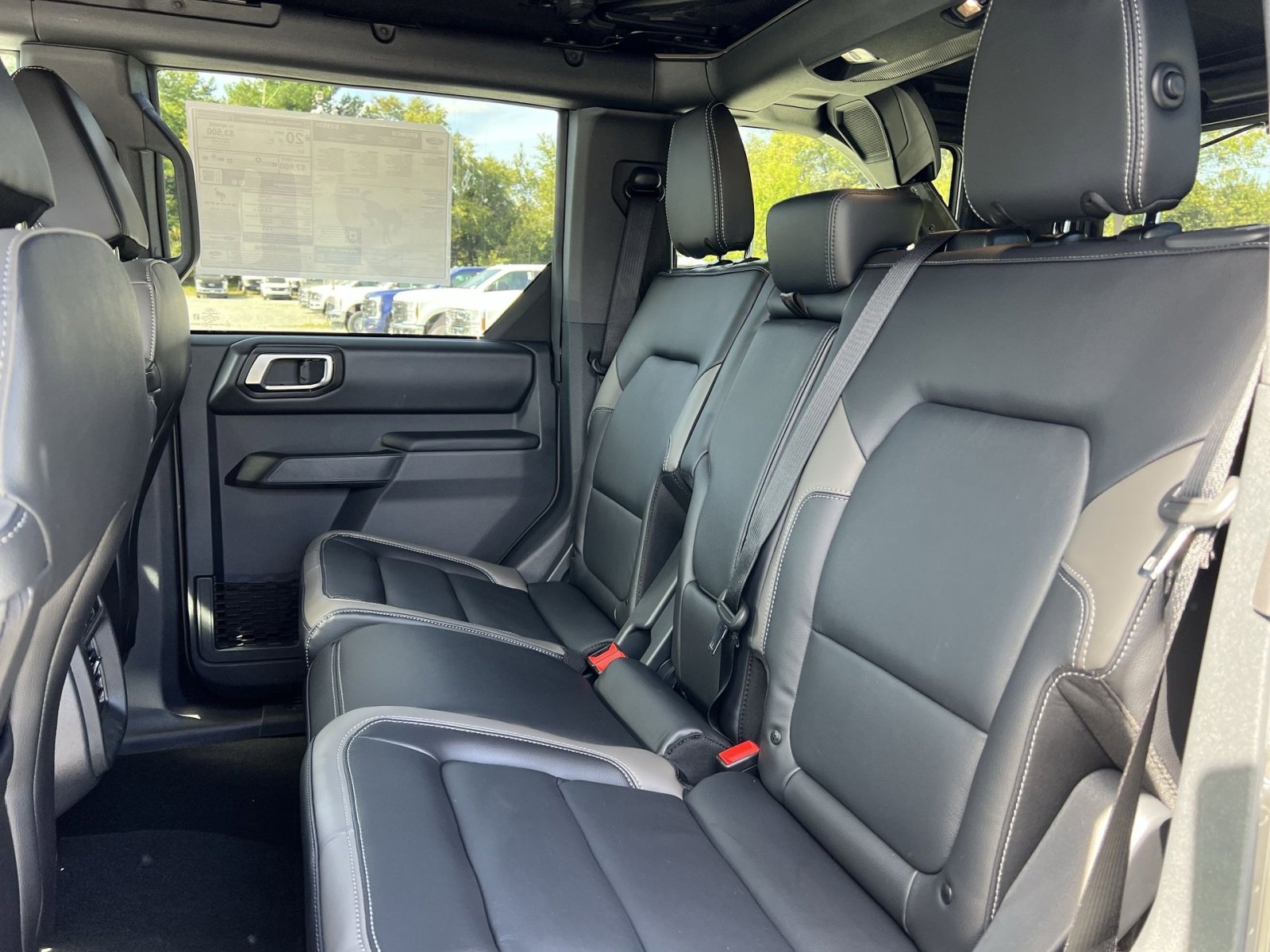 New 2025 Ford Bronco Outer Banks image 24