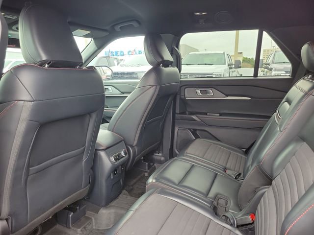 Used 2025 Ford Explorer ST-Line RWD image 5