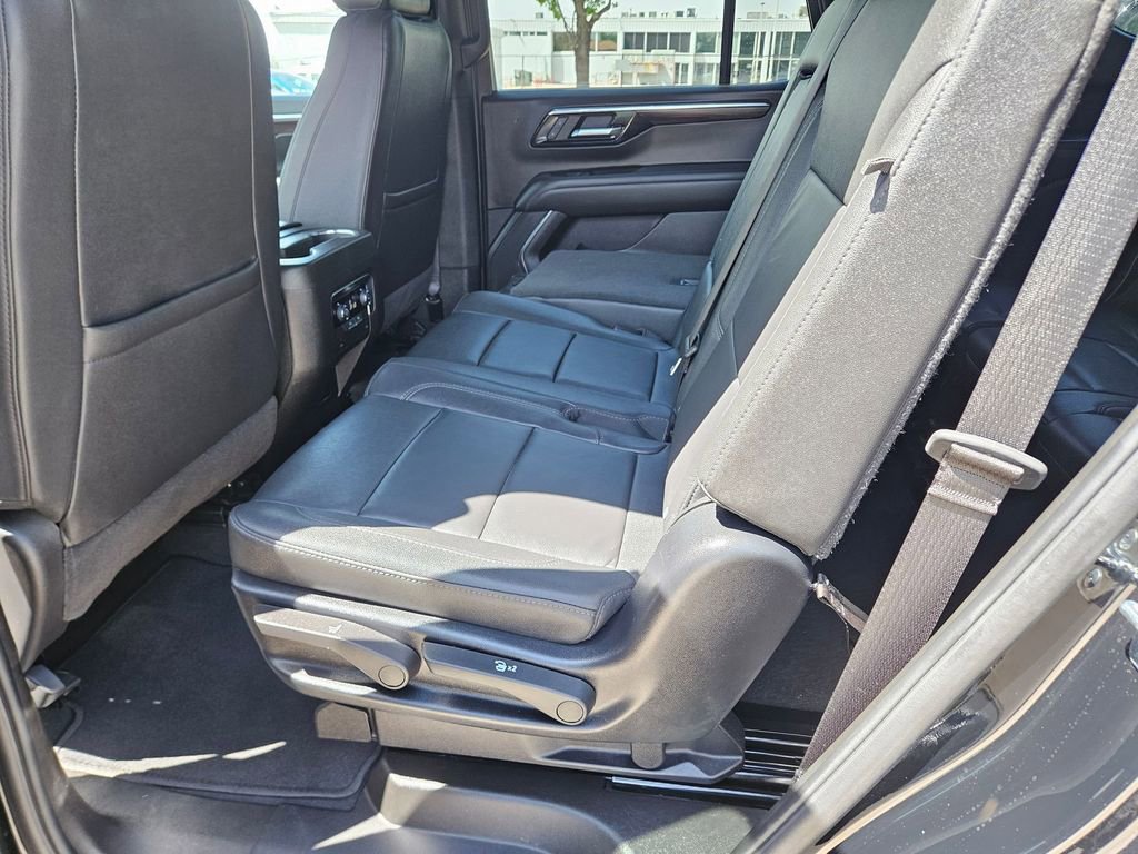 Used 2025 Chevrolet Tahoe LT AWD/4WD image 26