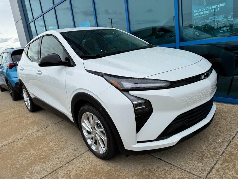 New 2027 Chevrolet Bolt LT image 4