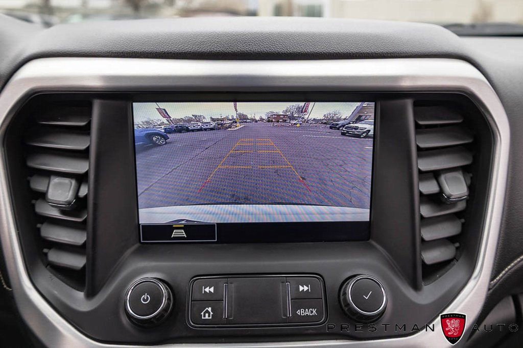 Used 2021 GMC Acadia SLT image 30