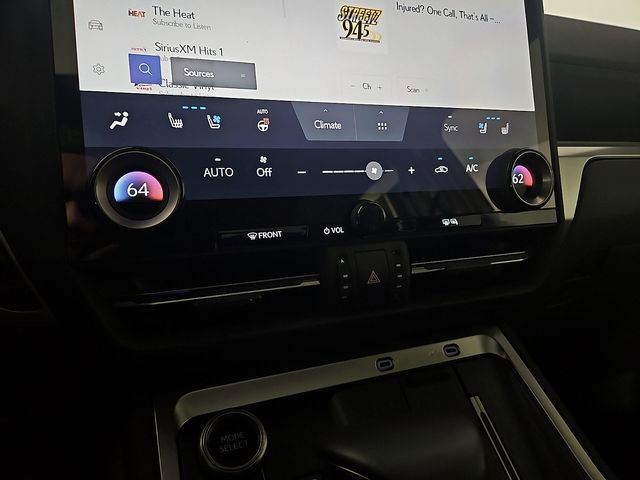 Used 2025 Lexus GX 550 AWD/4WD image 17