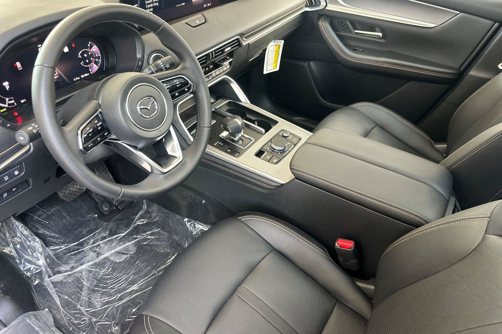 New 2025 MAZDA CX-90 Plug-In Hybrid w/Premium Sport AWD/4WD image 10