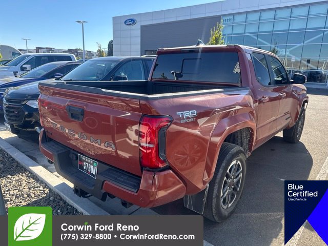 Used 2025 Toyota Tacoma TRD Sport w/ TRD Sport Upgrade Package AWD/4WD image 5