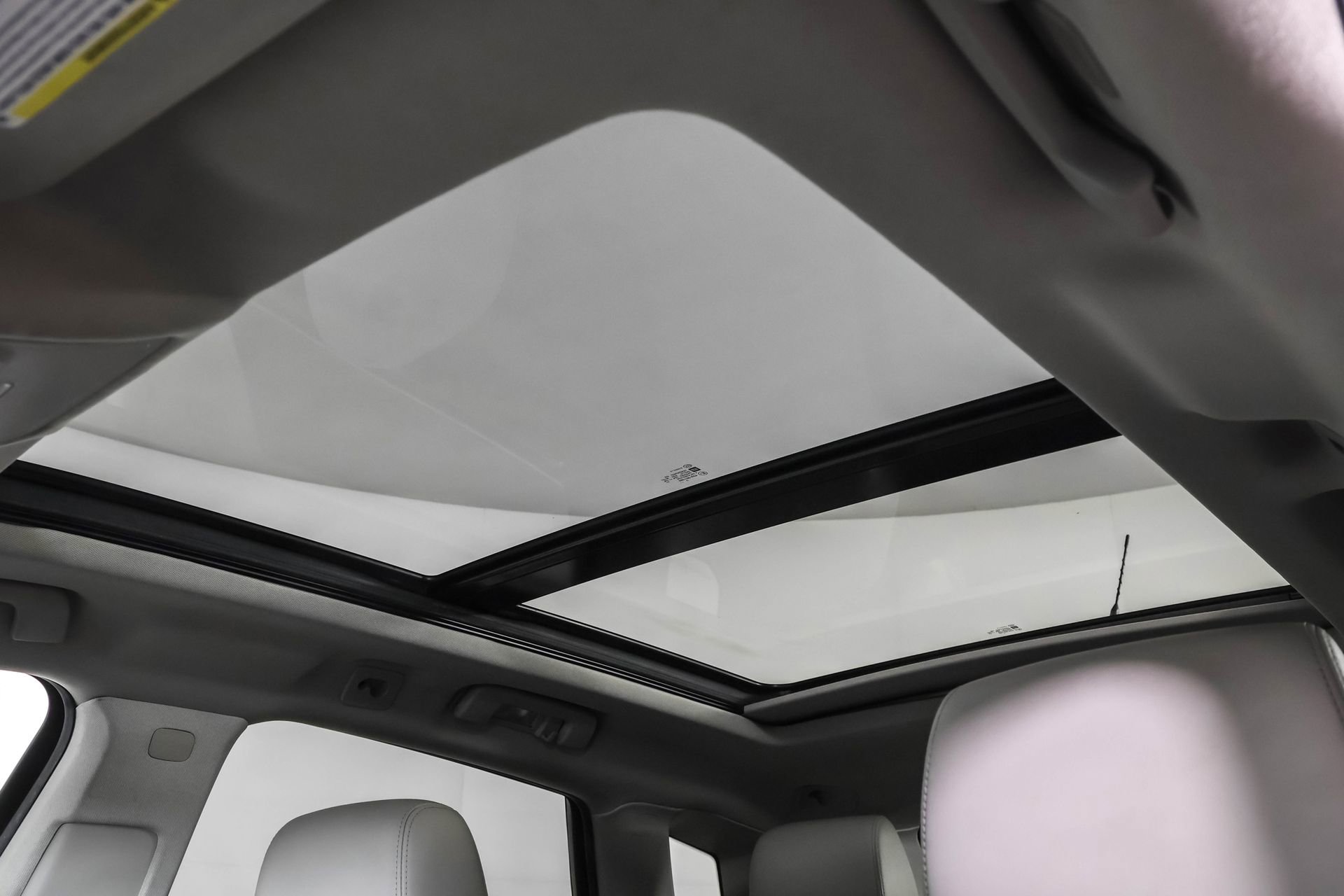 Used 2013 Cadillac SRX Premium image 12