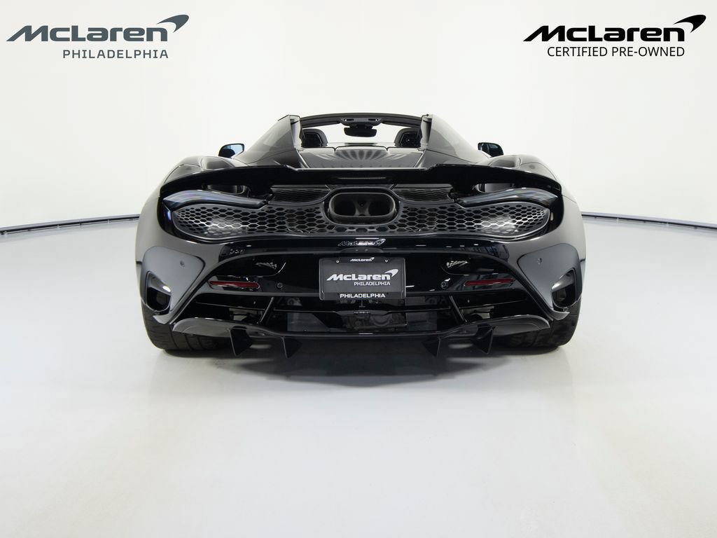 Used 2024 McLaren 750S Spider RWD image 7