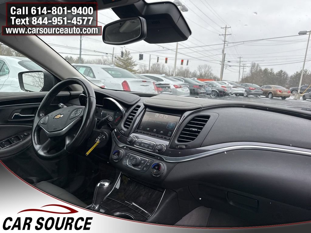 Used 2015 Chevrolet Impala LT w/ Convenience Package image 30