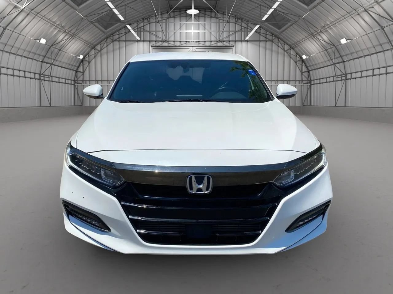 Used 2020 Honda Accord Sport image 2