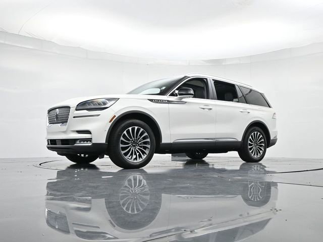 Used 2021 Lincoln Aviator Reserve w/ Elements Package Plus image 34