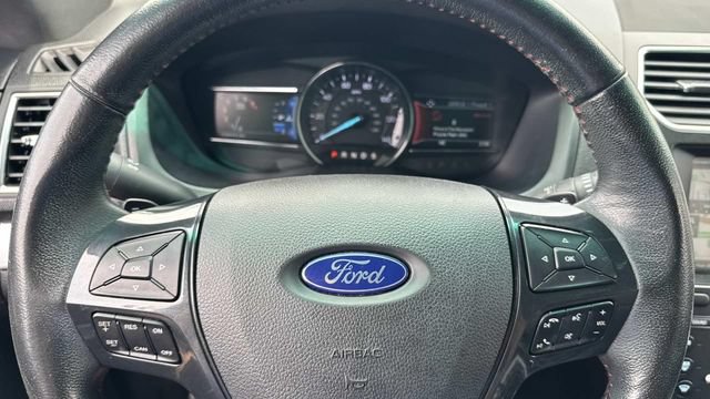 Used 2016 Ford Explorer Sport AWD/4WD image 26