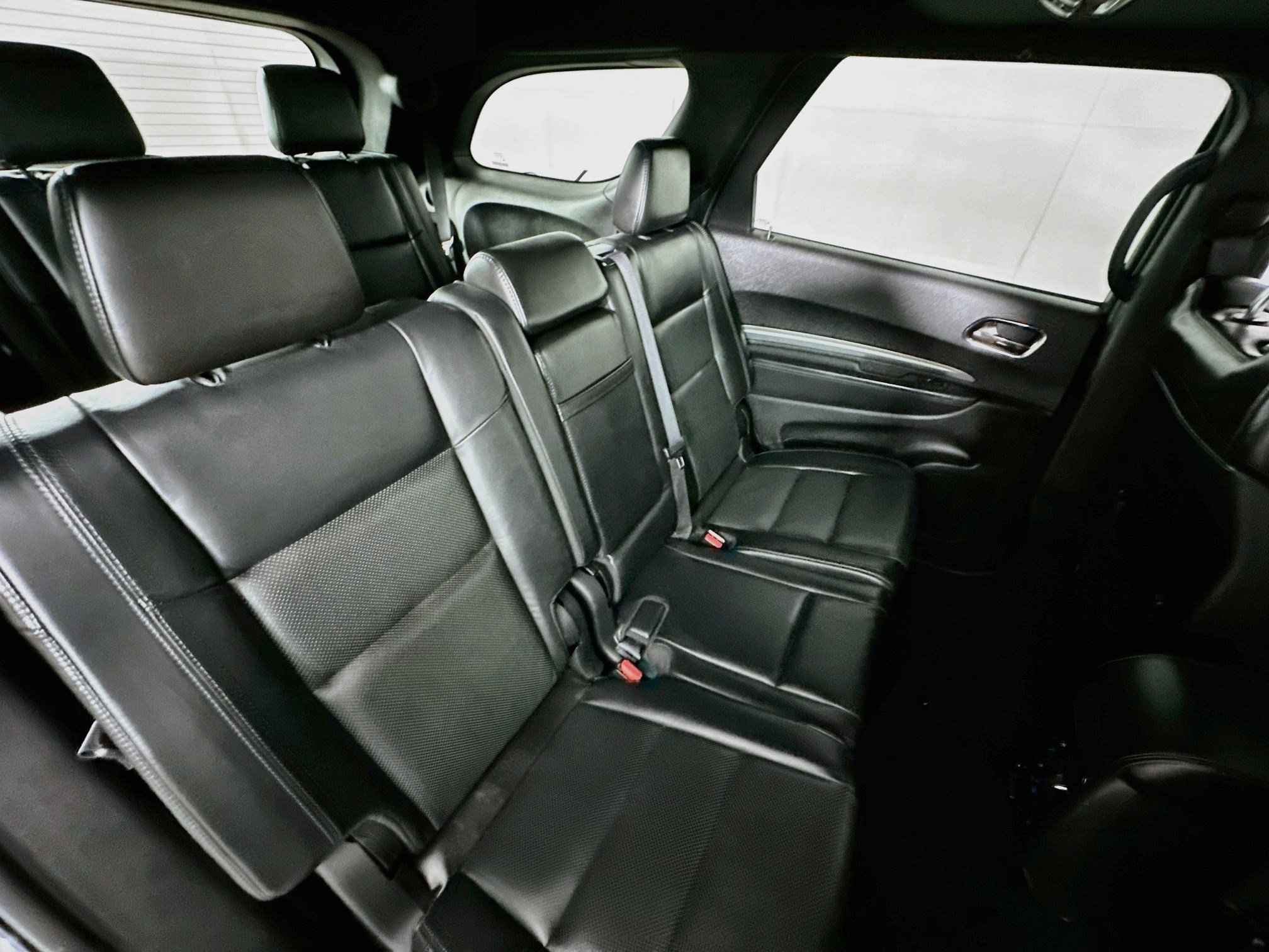 Used 2019 Dodge Durango R/T w/ Blacktop Package AWD/4WD image 29