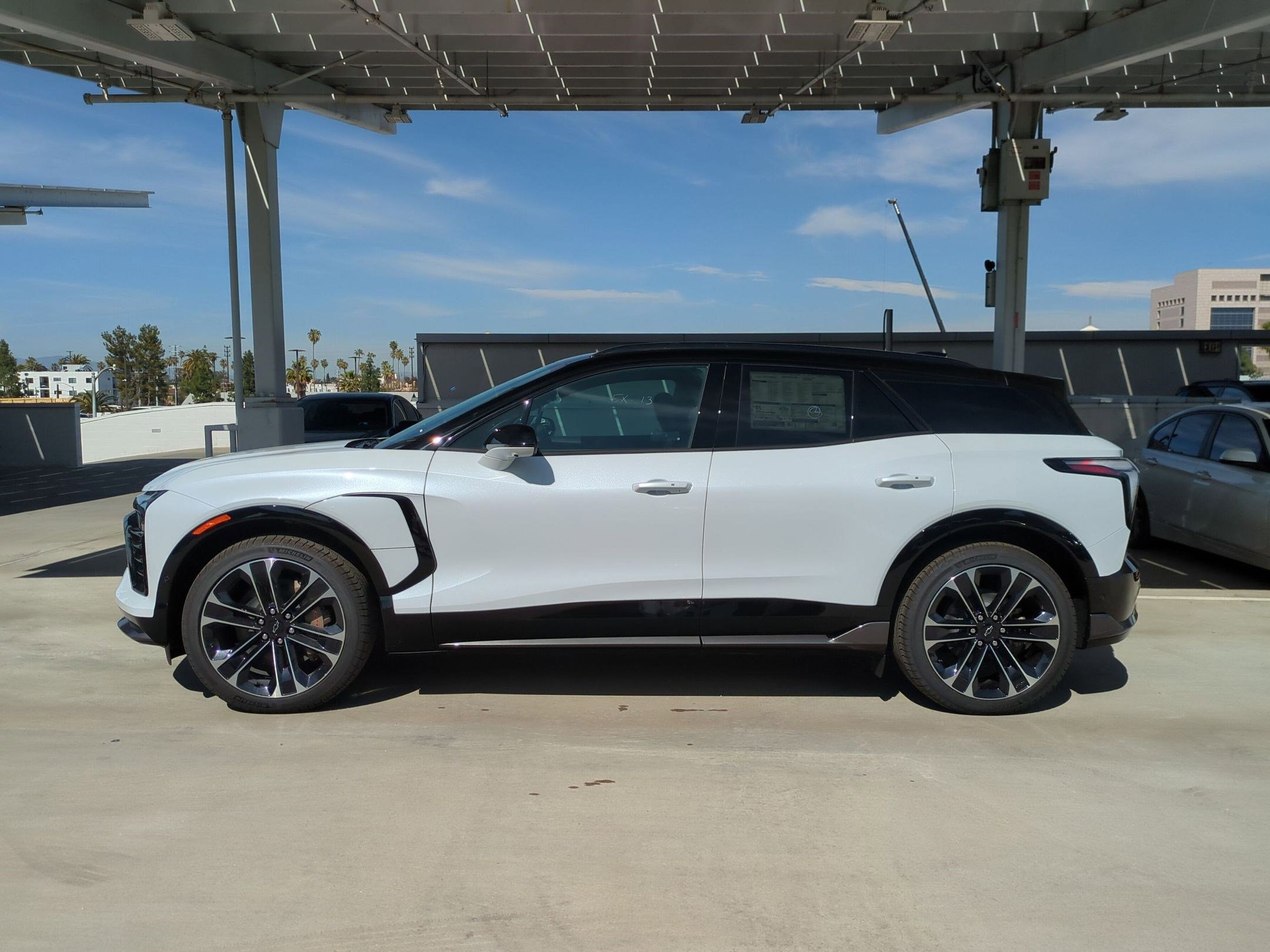 New 2026 Chevrolet Blazer EV SS image 3