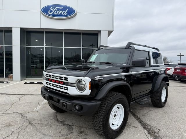 Used 2024 Ford Bronco Heritage Edition image 3