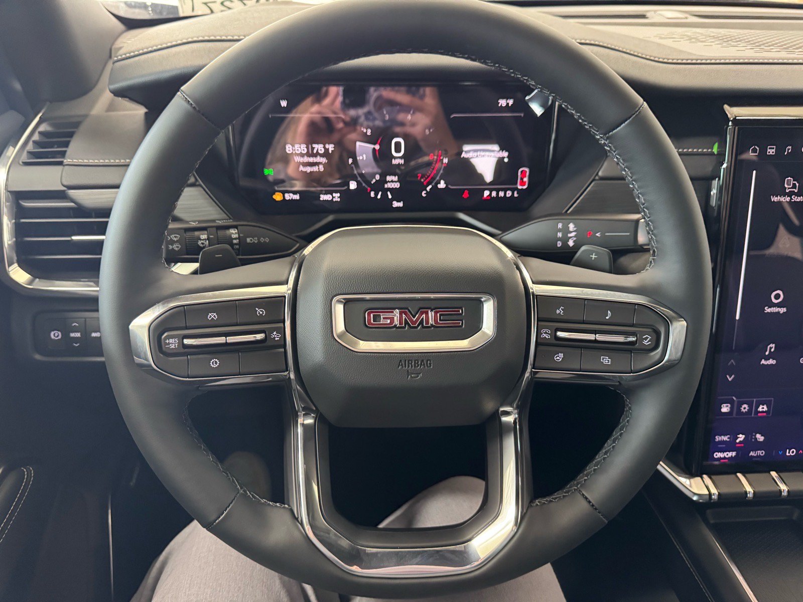New 2027 GMC Acadia Elevation w/ Black Edition AWD/4WD image 24