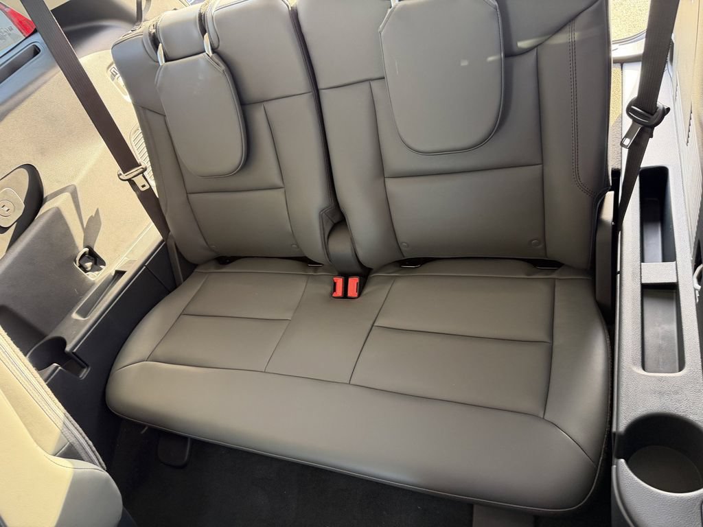 New 2026 Ford Explorer Active w/ Active Comfort Package RWD image 23