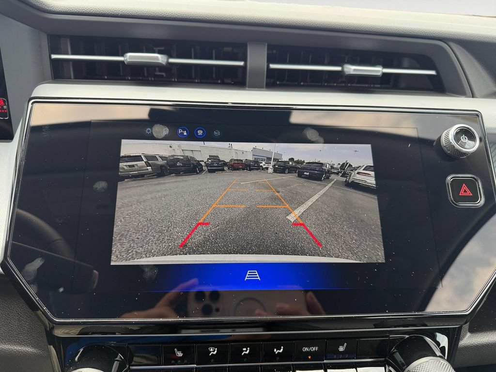 New 2027 Chevrolet Bolt LT w/ Comfort Package FWD image 18