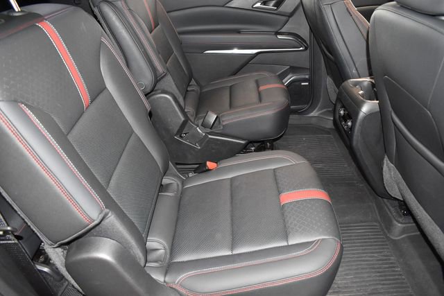 Used 2024 Chevrolet Traverse RS w/ LPO, Floor Liner Package AWD/4WD image 12