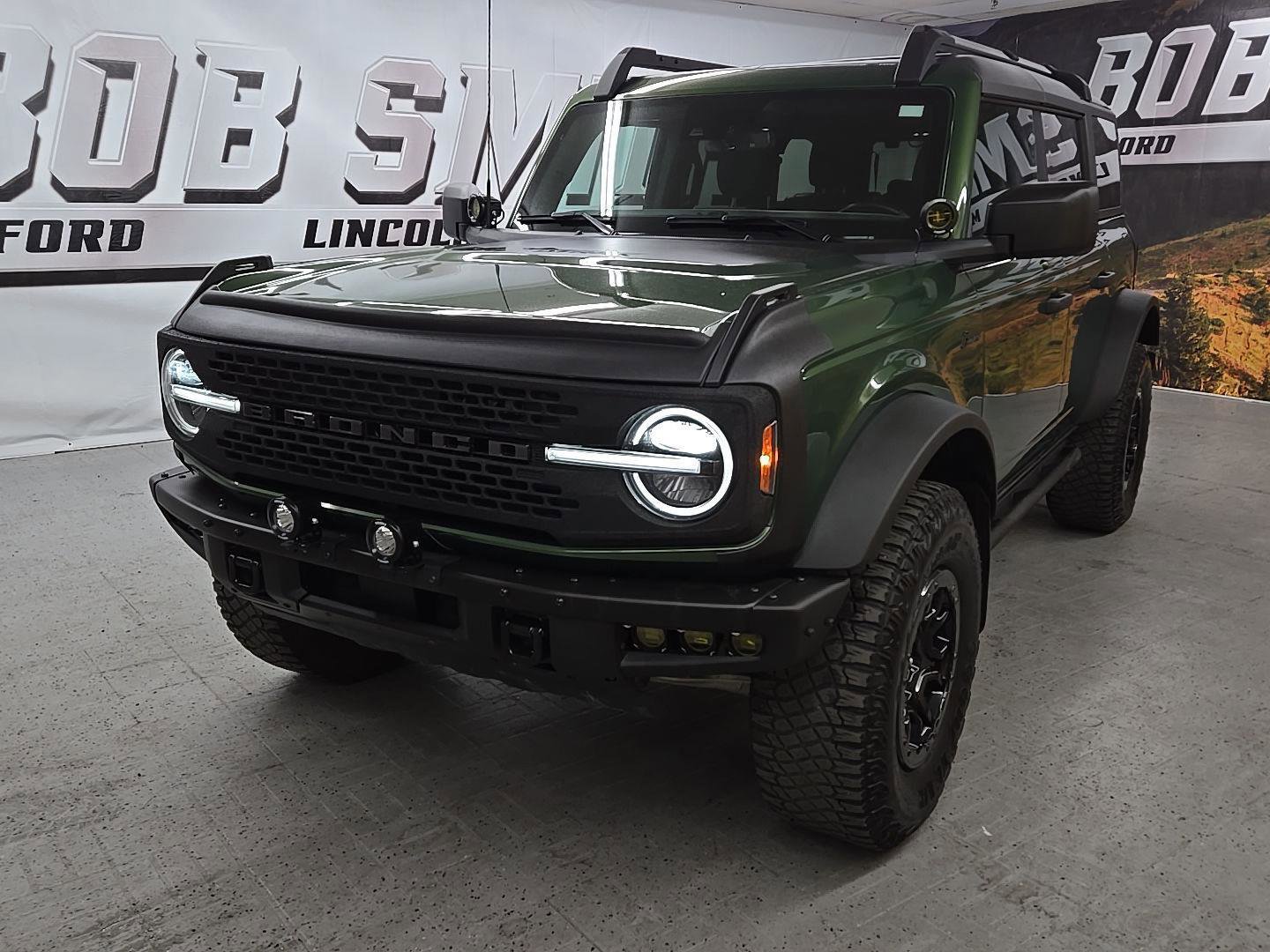 Used 2023 Ford Bronco Wildtrak image 18