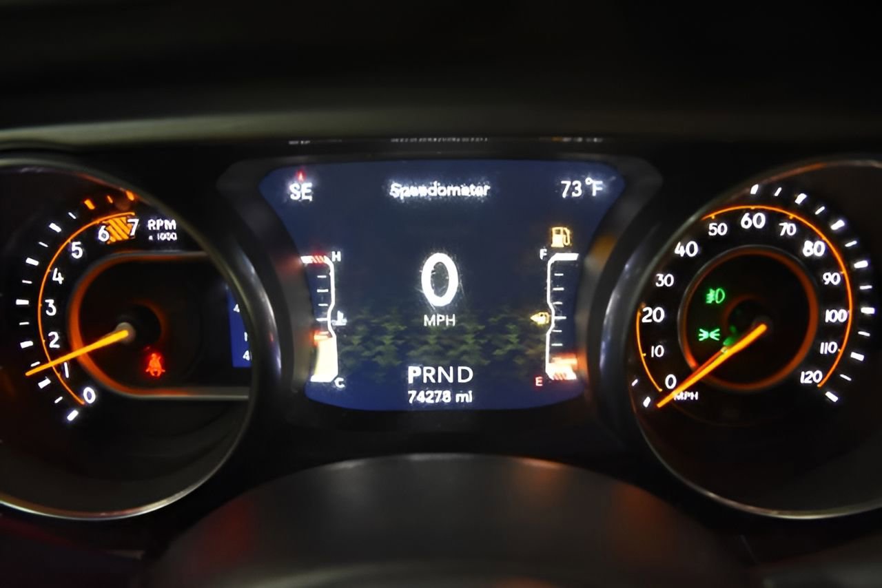 Used 2019 Jeep Wrangler Unlimited Sahara image 22