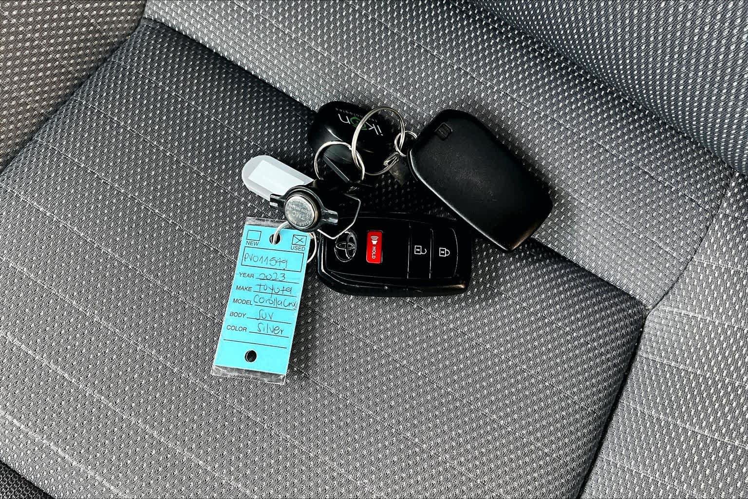 Certified 2023 Toyota Corolla Cross AWD Hybrid image 15
