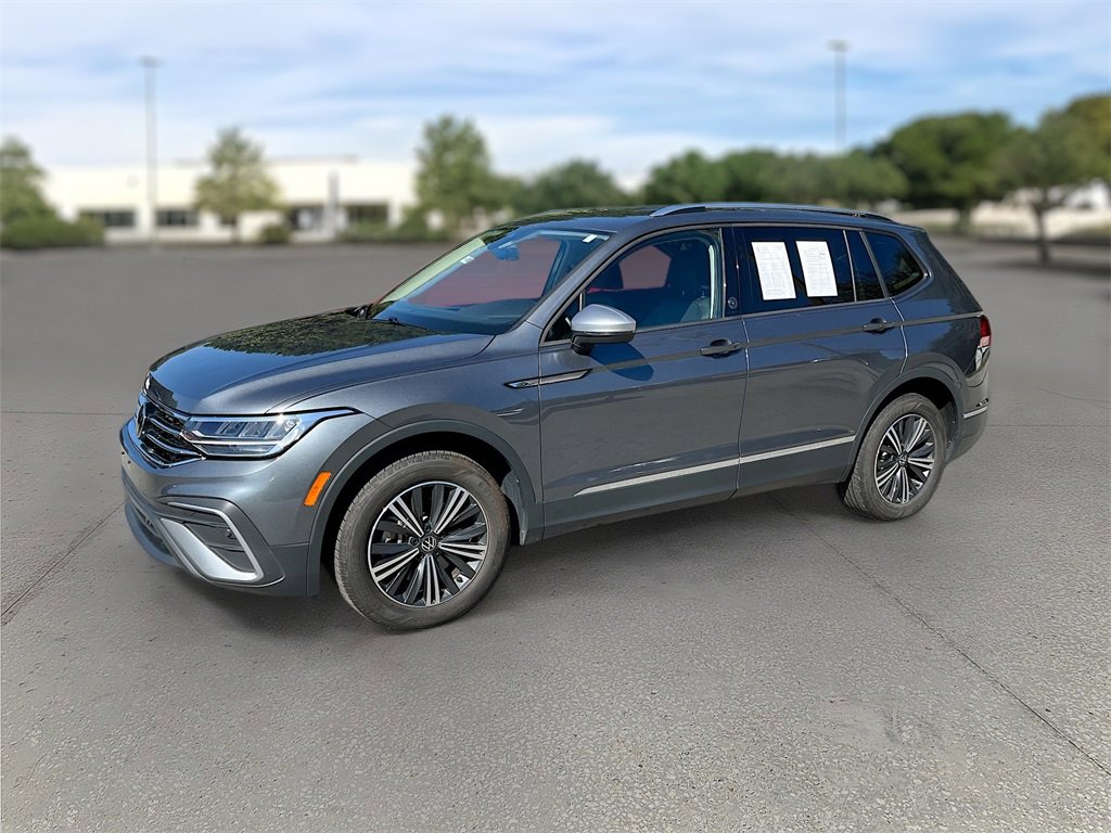 Used 2024 Volkswagen Tiguan Wolfsburg Edition image 3