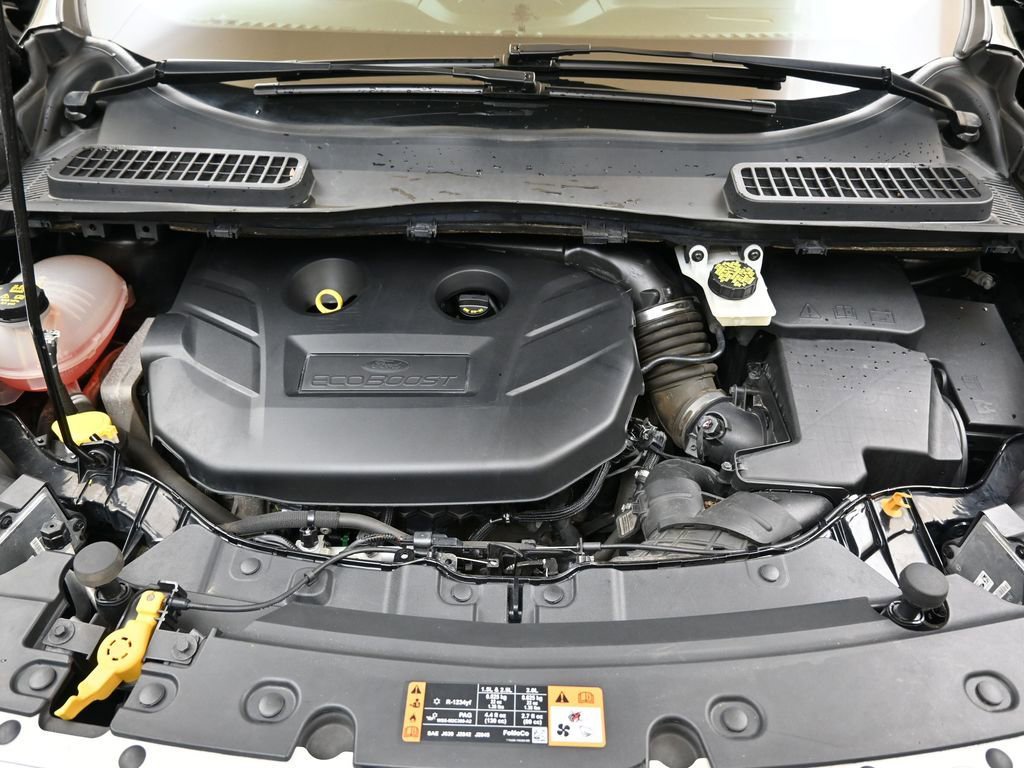 Used 2019 Ford Escape Titanium AWD/4WD image 9