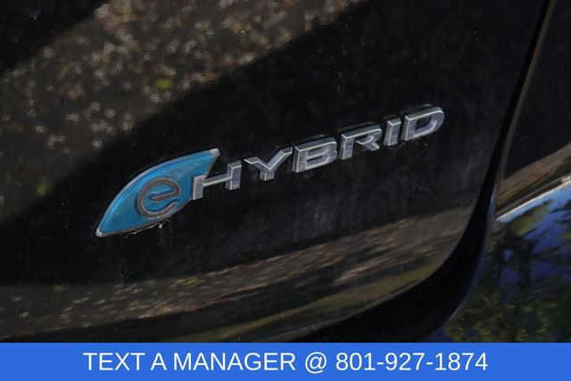 Used 2024 Chrysler Pacifica Select image 9