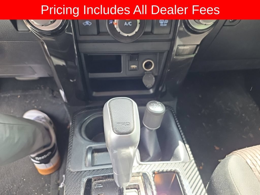 Used 2023 Toyota 4Runner TRD Off-Road AWD/4WD image 12