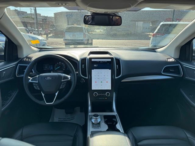 Used 2024 Ford Edge SEL w/ Convenience Package image 19