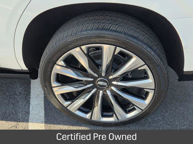 Used 2025 Cadillac Escalade Premium Luxury Platinum AWD/4WD image 12