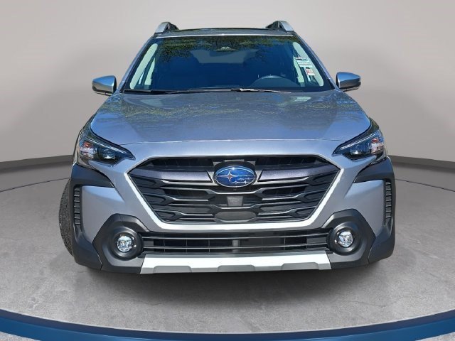 Used 2024 Subaru Outback Touring XT AWD/4WD image 2