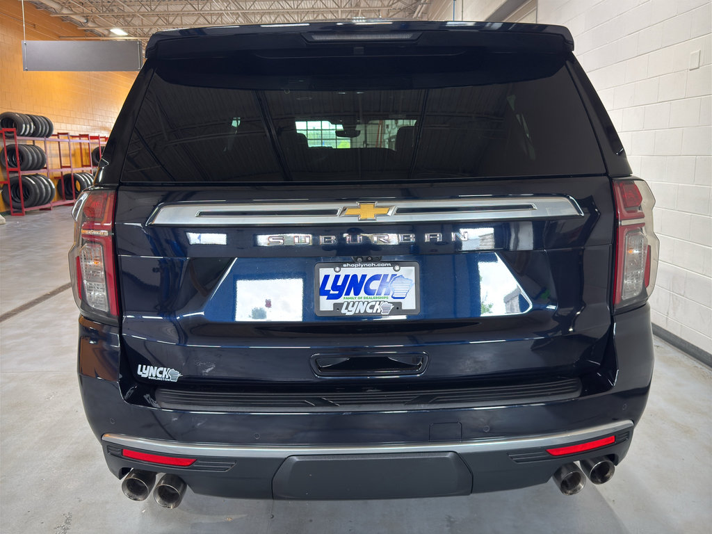 Used 2022 Chevrolet Suburban High Country AWD/4WD image 4