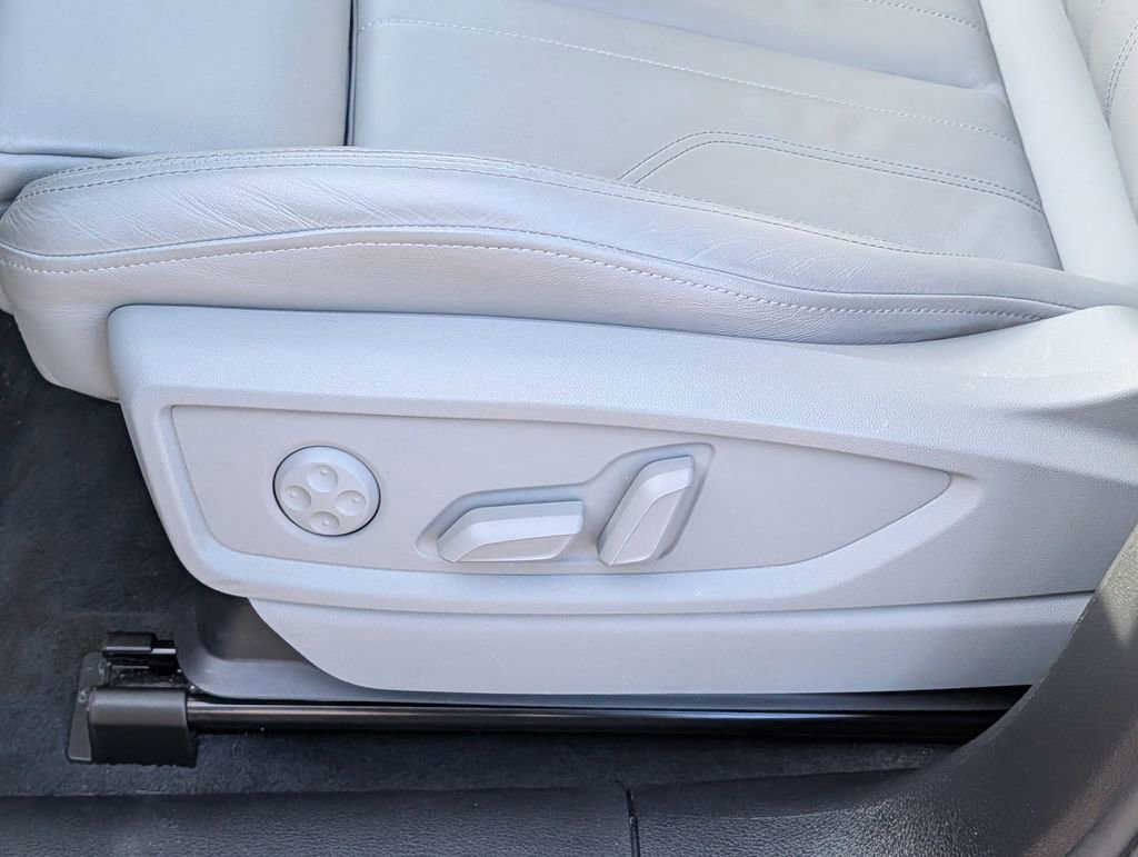 Used 2025 Audi Q5 2.0T Premium image 22