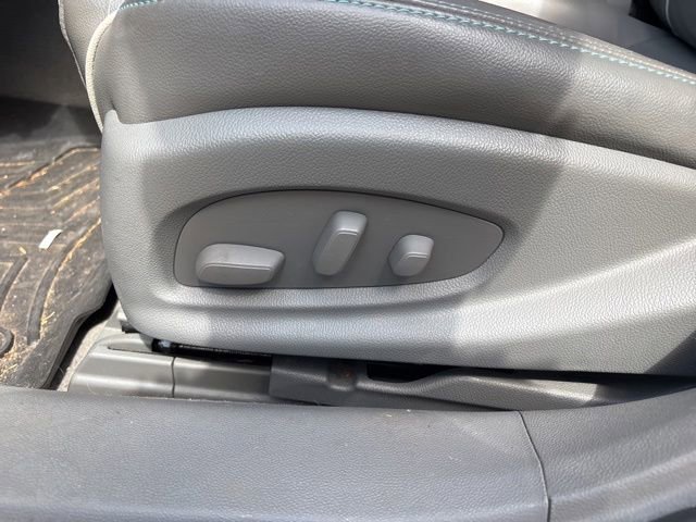 Used 2014 Chevrolet Impala LTZ FWD image 26