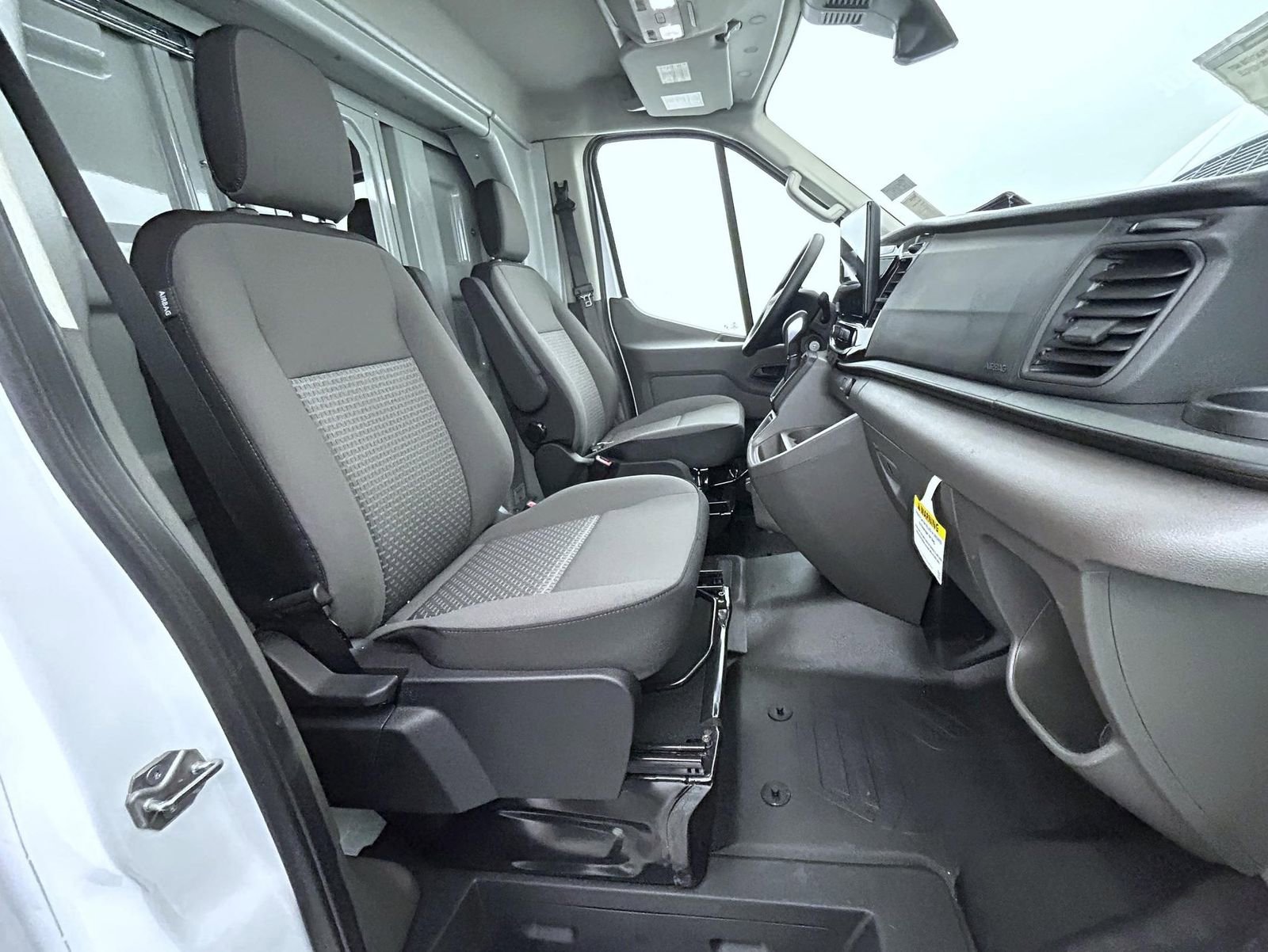New 2025 Ford Transit 350 w/ Interior Upgrade Package image 15