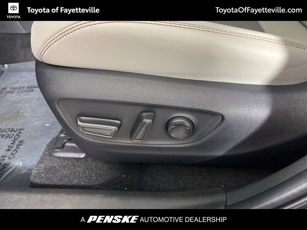 Certified 2025 Toyota RAV4 XLE Premium image 24