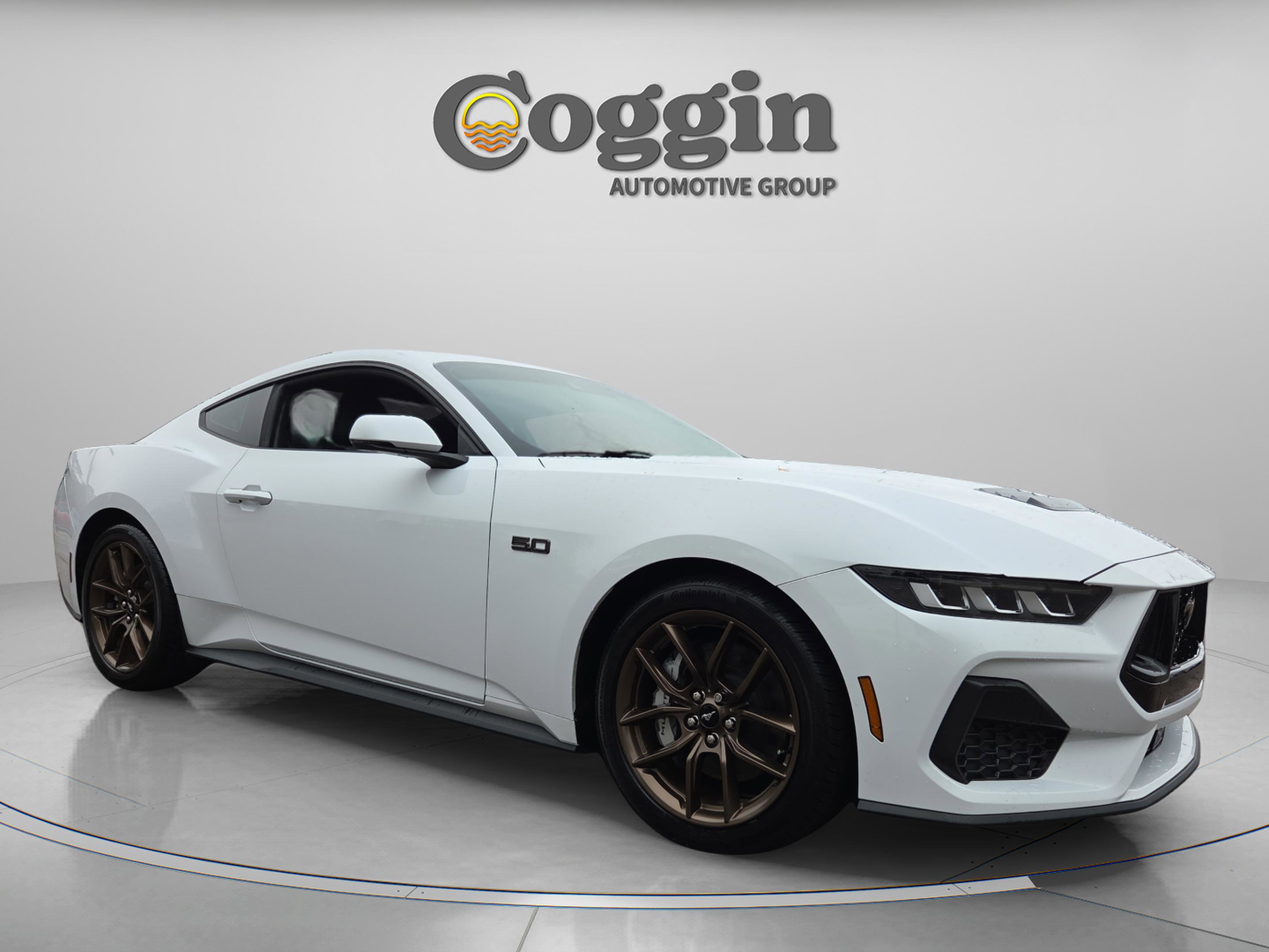 Used 2024 Ford Mustang GT Premium image 7