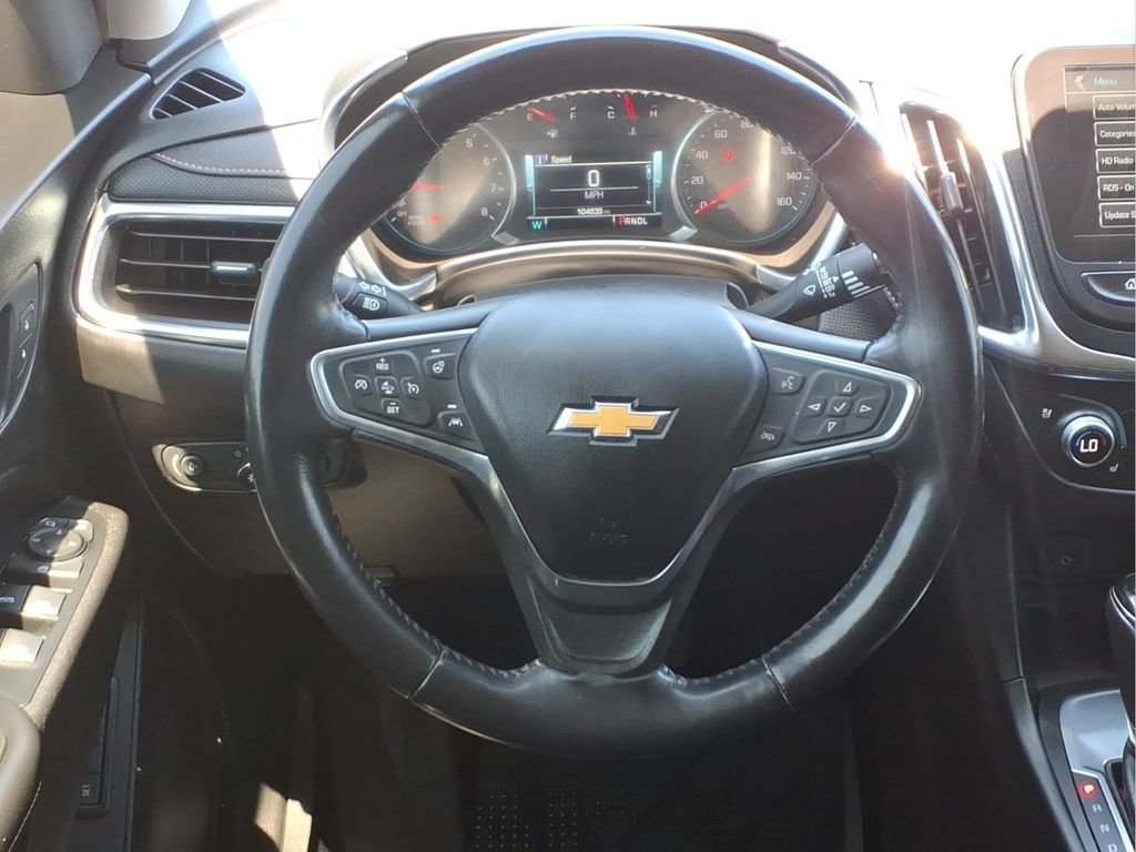 Used 2018 Chevrolet Equinox Premier FWD image 19
