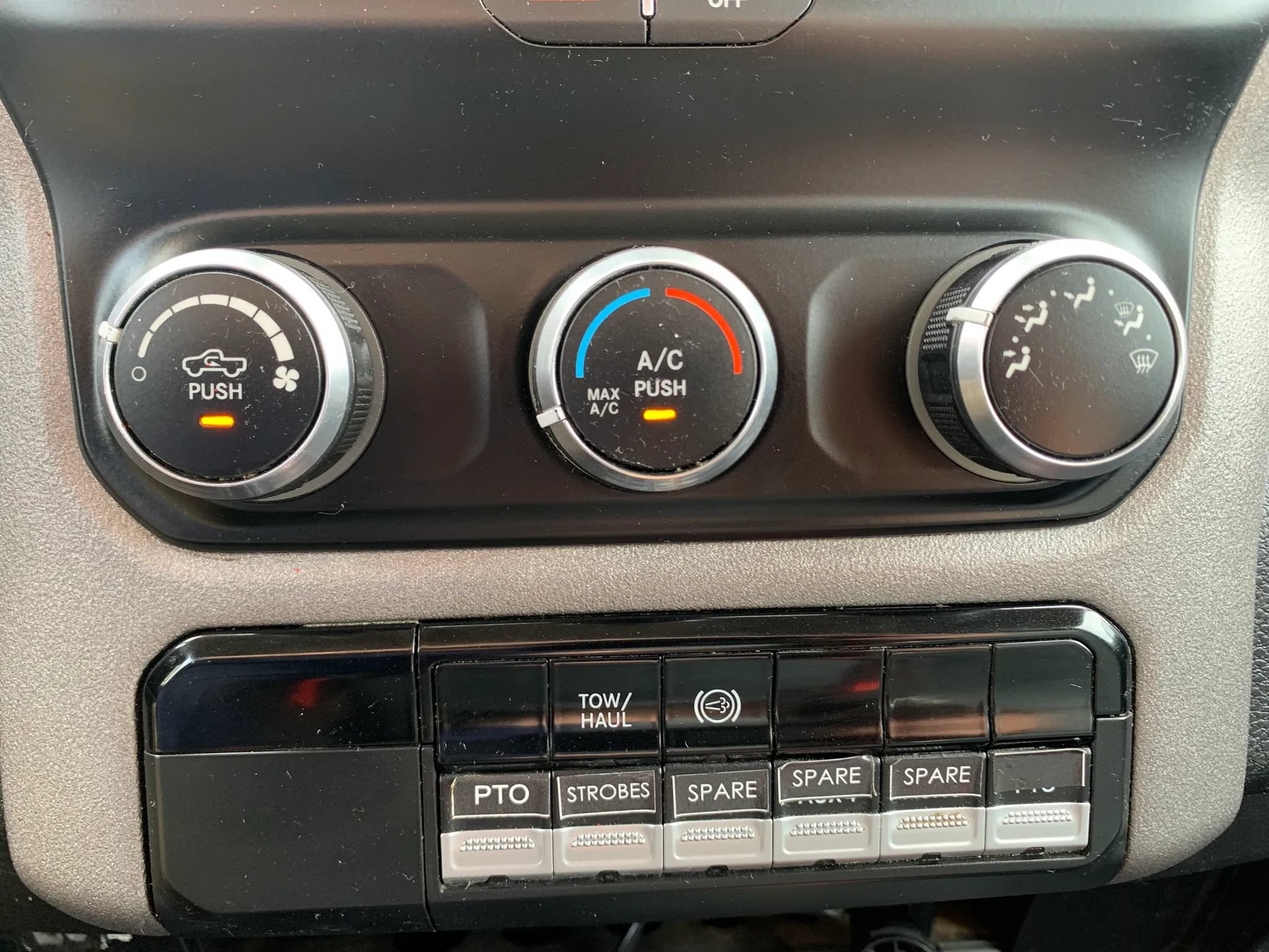 Used 2019 RAM 5500 Tradesman w/ Ambulance Prep Group AWD/4WD image 16