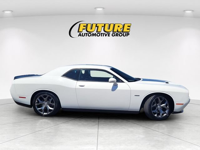 Used 2016 Dodge Challenger R/T Plus RWD image 3