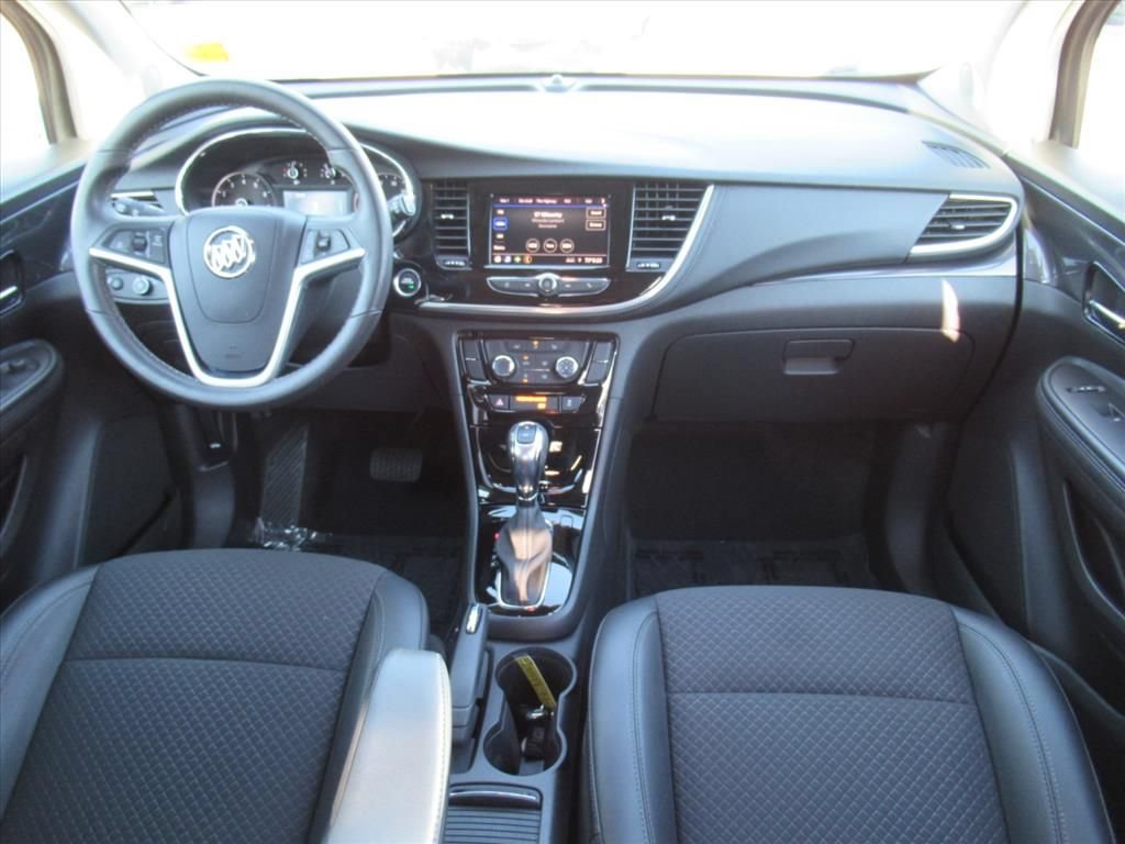 Used 2022 Buick Encore Preferred w/ Safety Package FWD image 11