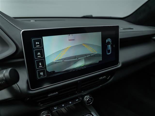 New 2025 Lotus Emira image 22