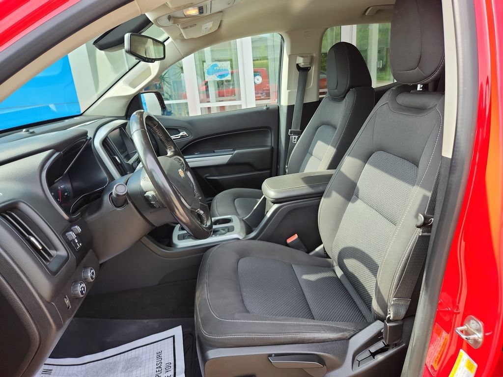 Certified 2017 Chevrolet Colorado LT w/ LT Convenience Package AWD/4WD image 12