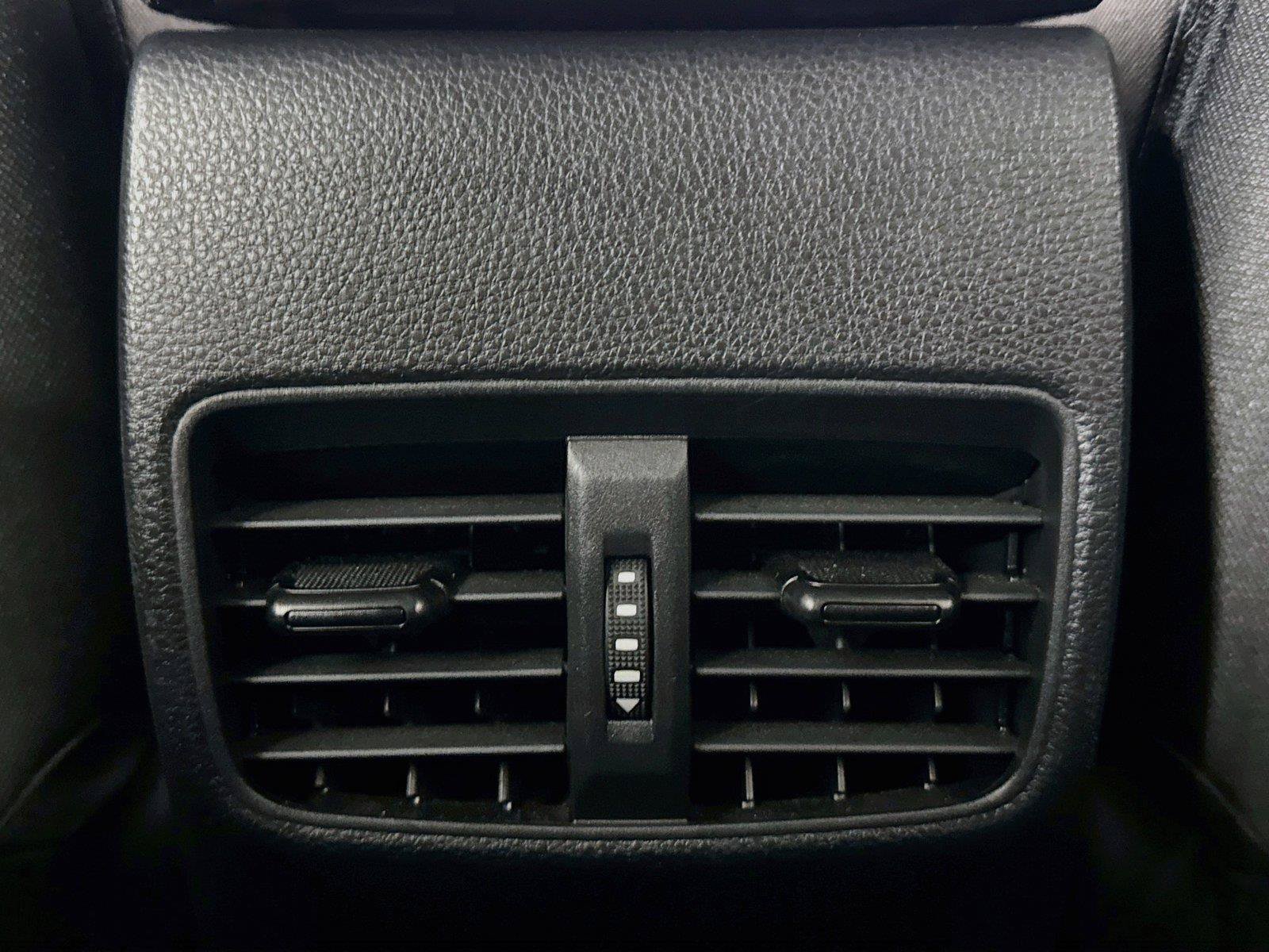 Certified 2024 Toyota Corolla Cross LE FWD image 35