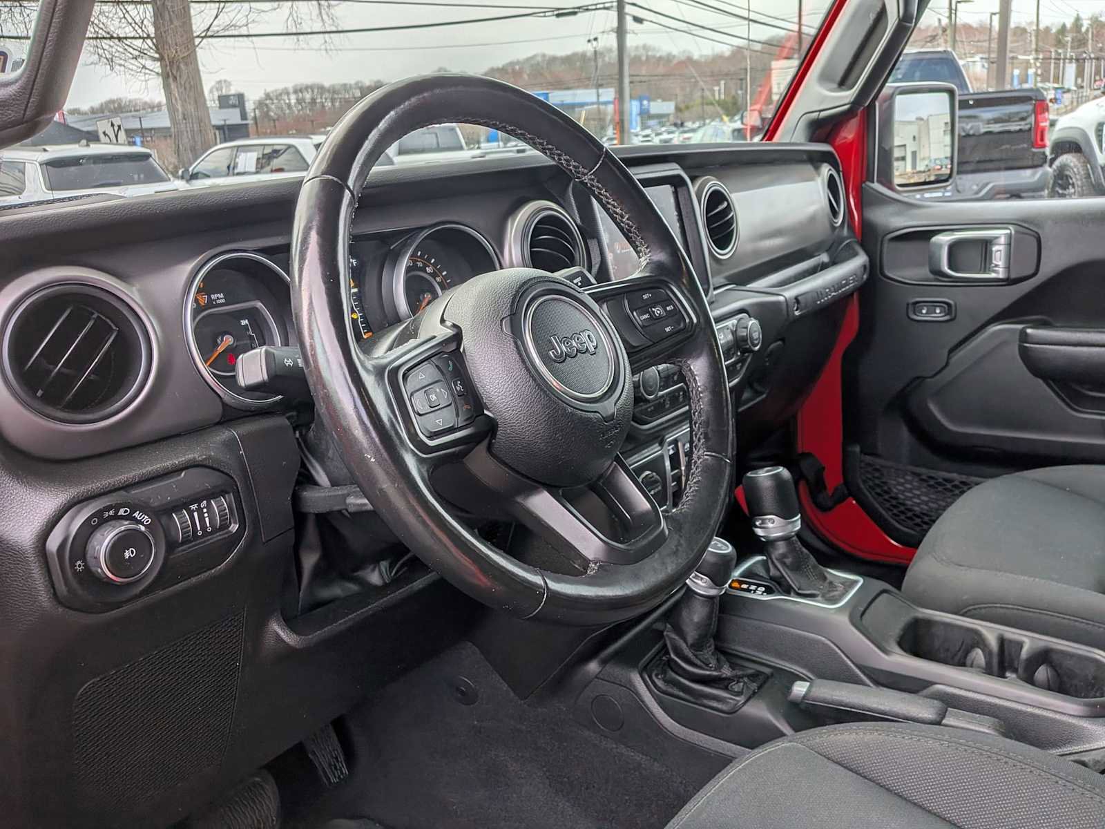 Certified 2022 Jeep Wrangler Unlimited Sport w/ Sun And Sound Package AWD/4WD image 9