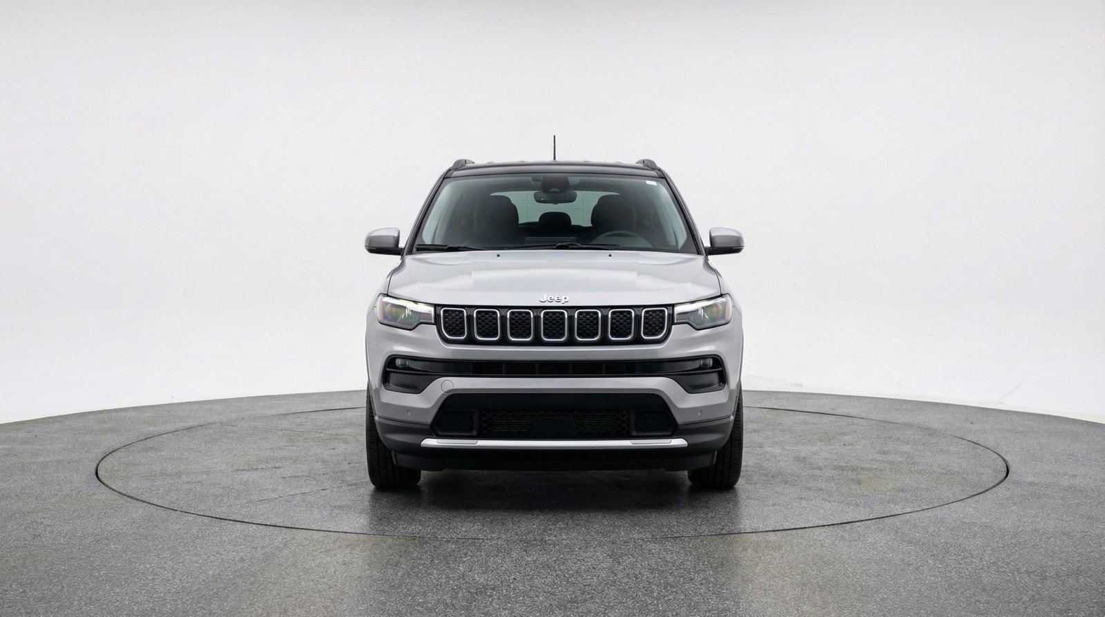 Used 2025 Jeep Compass Limited image 2