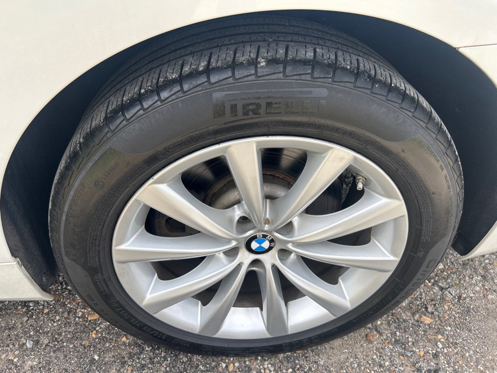 Used 2016 BMW 740i image 26