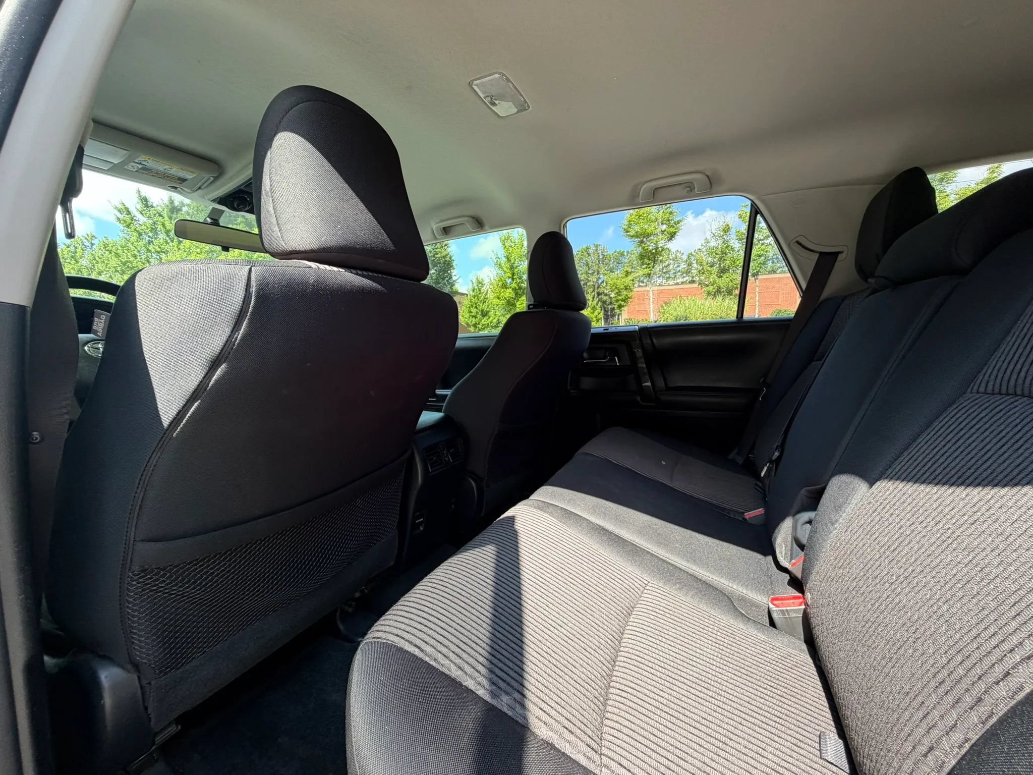 Used 2018 Toyota 4Runner TRD Off-Road AWD/4WD image 12