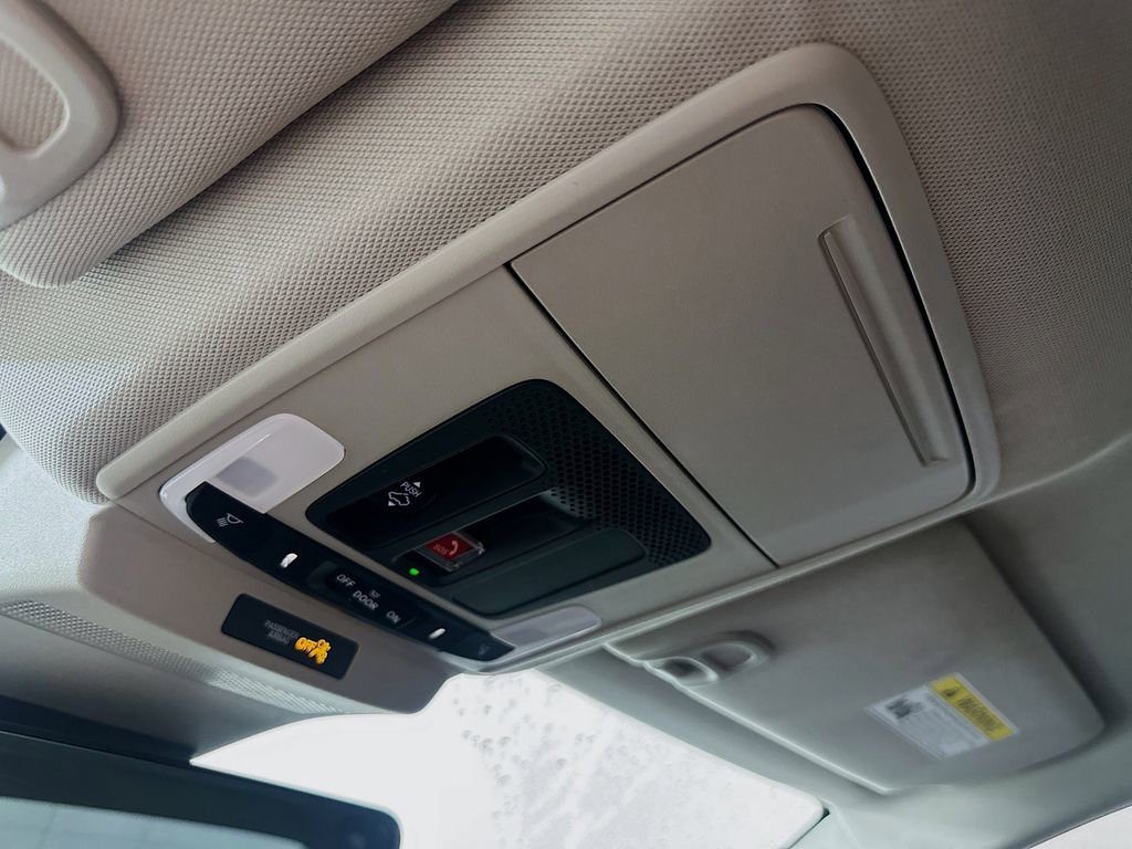 Used 2023 Honda Accord Touring image 33